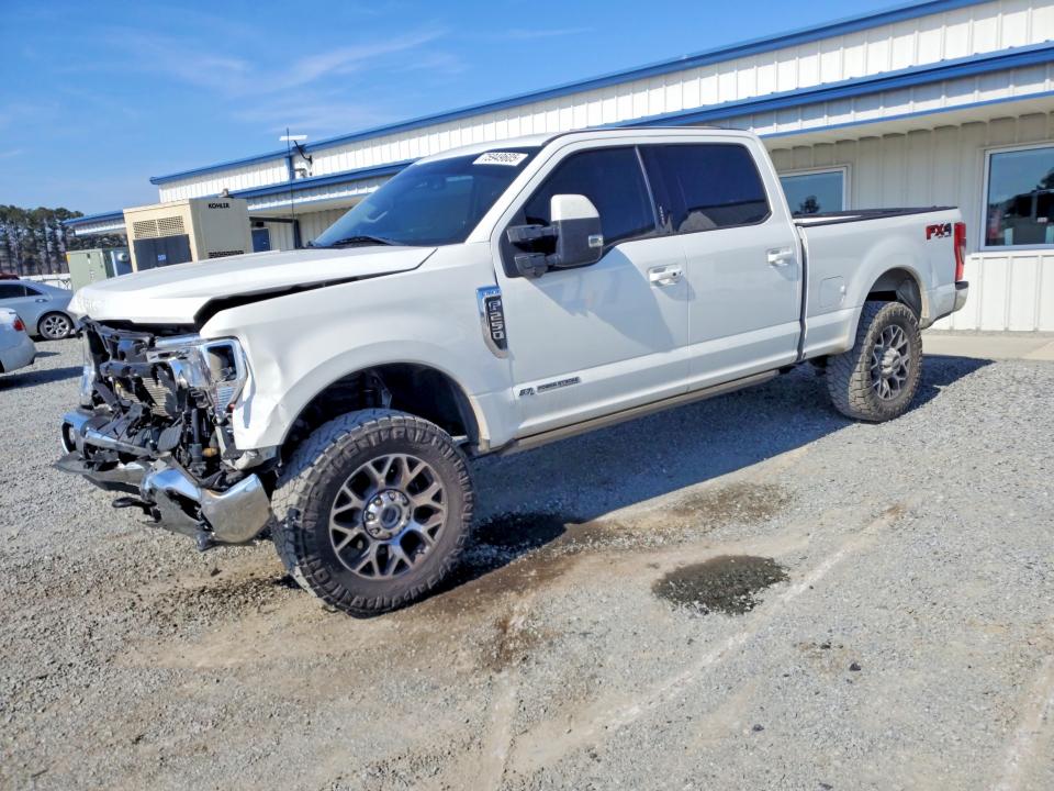 2022 FORD F250 — VIN 1FT8W2BT3NEF51392