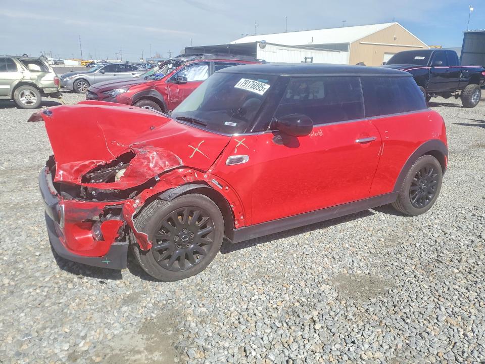 2020 MINI COOPER — VIN WMWXR3C03L2L41304