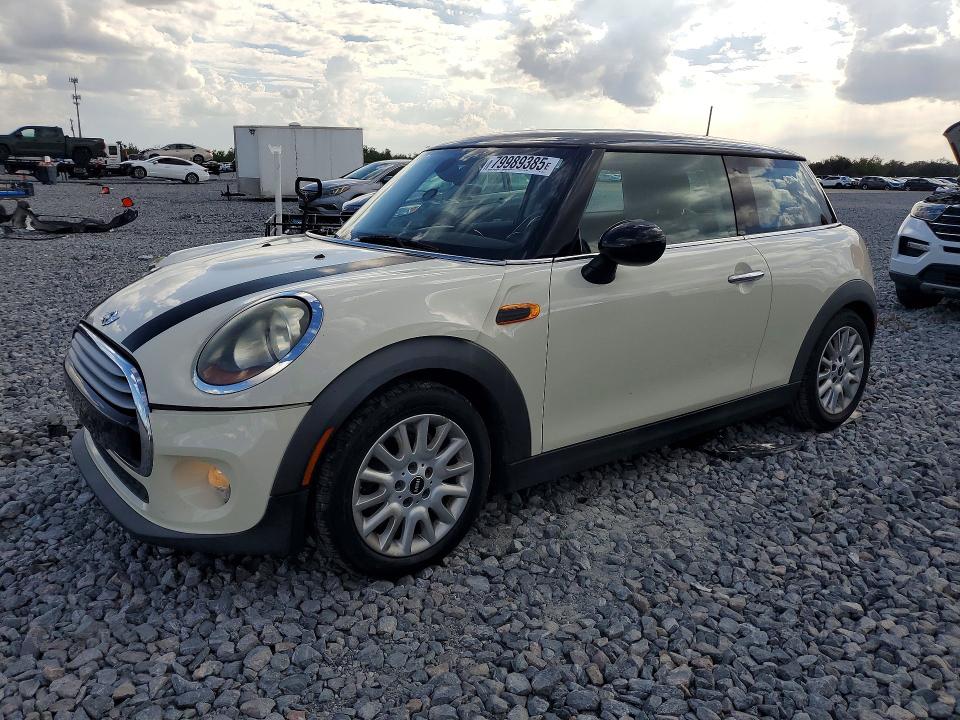 2015 MINI COOPER — VIN WMWXM5C5XF3A60706