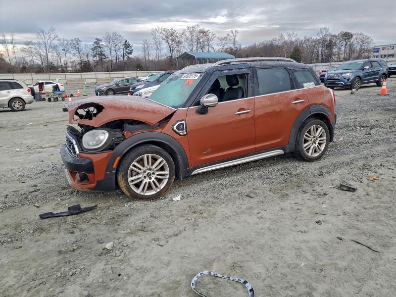 2017 MINI COOPER — VIN WMZYT5C3XH3B66956