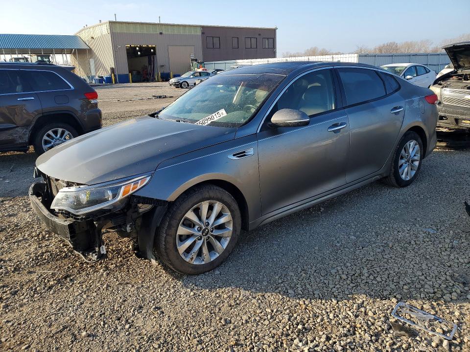 2016 KIA OPTIMA — VIN 5XXGU4L34GG039957
