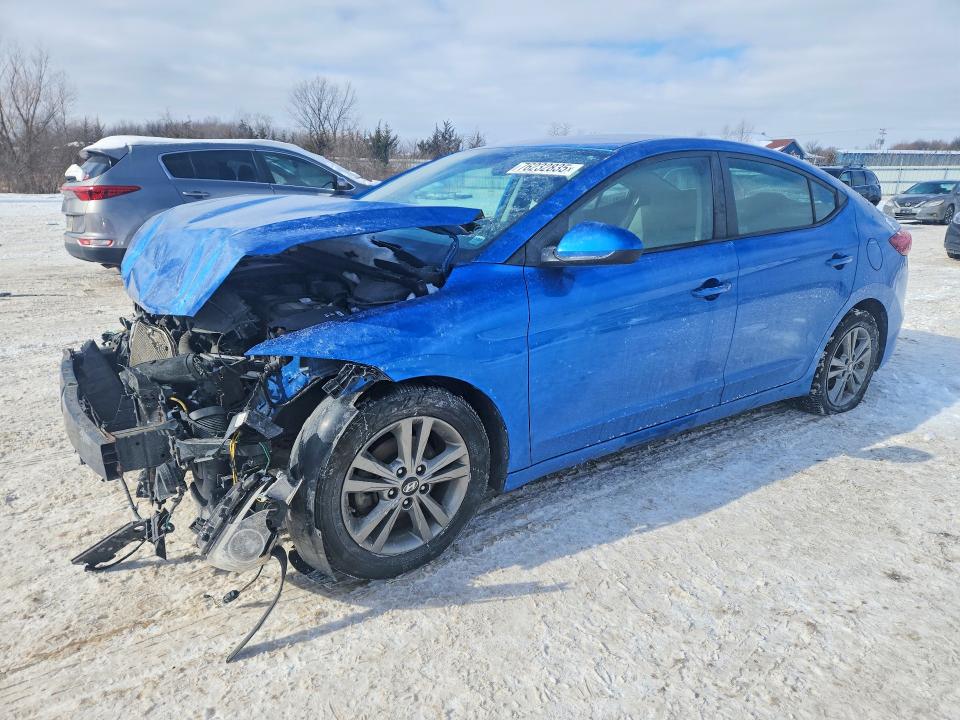 2017 HYUNDAI ELANTRA SE — VIN 5NPD84LFXHH016836