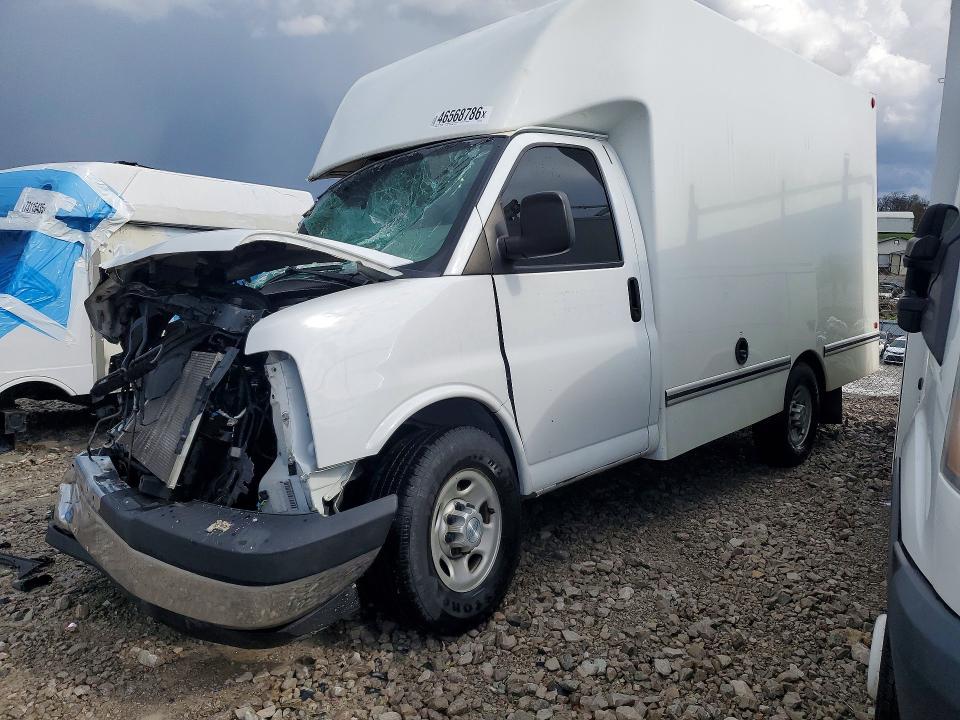 2017 CHEVROLET EXPRESS G3500 — VIN 1GB0GRFGXH1121164