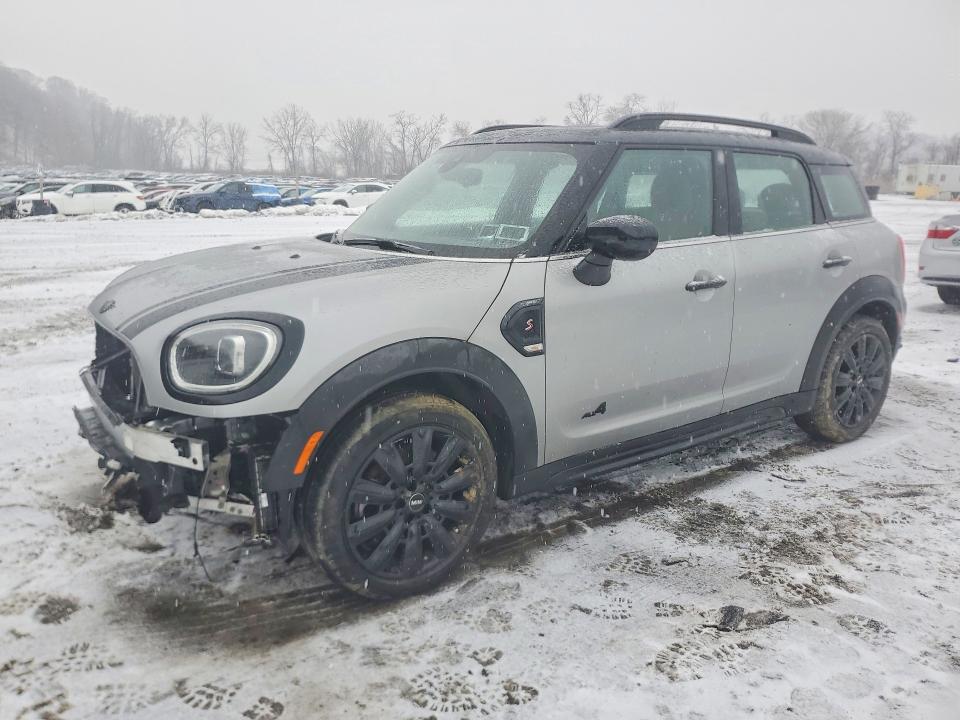 2024 MINI COOPER — VIN WMZ83BR02R3R34231
