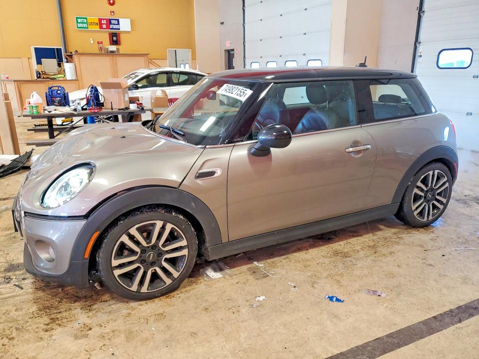 2019 MINI COOPER — VIN WMWXP5C51K2H30327