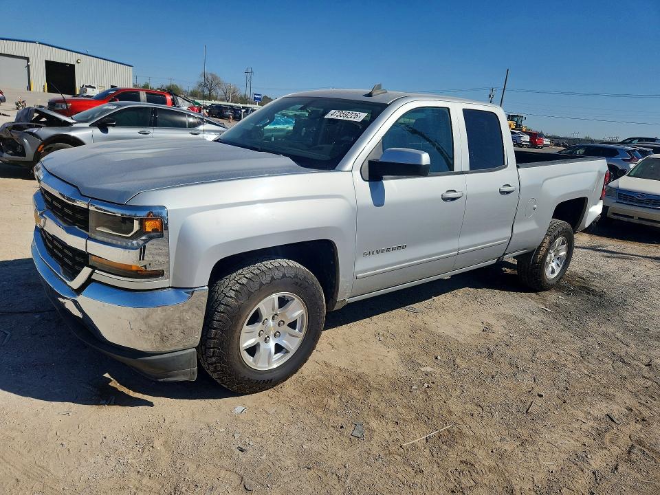 2018 CHEVROLET SILVERADO — VIN 1GCRCREC8JZ139845