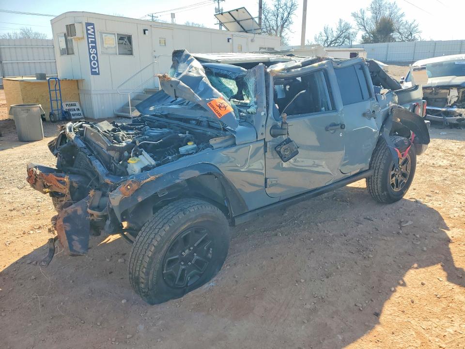 2015 JEEP WRANGLER UNLIMITED — VIN 1C4BJWDGXFL635072