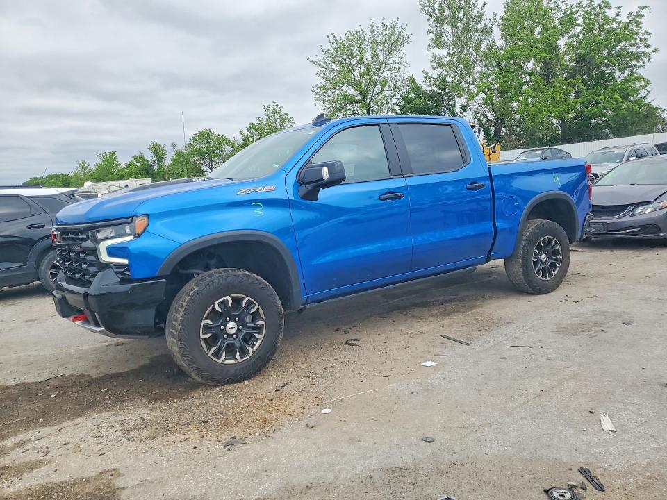 2022 CHEVROLET SILVERADO — VIN 3GCUDHELXNG670746