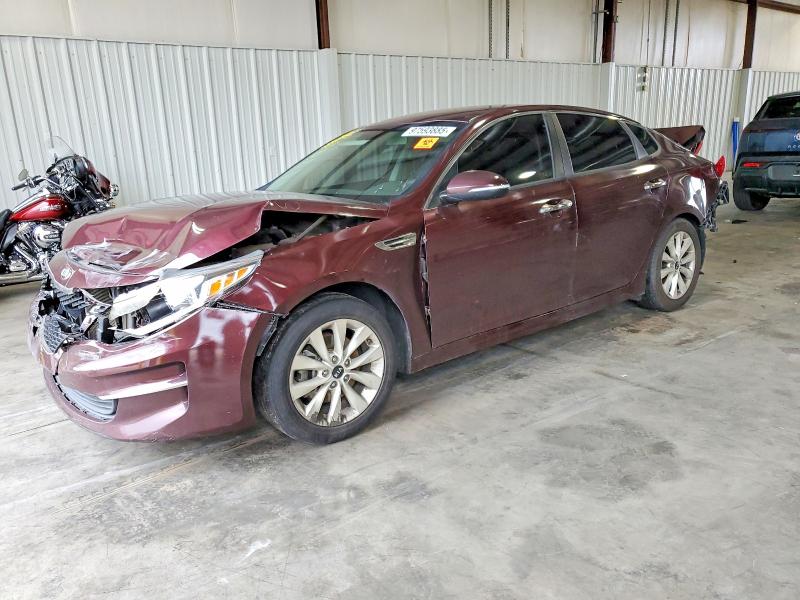 2018 KIA OPTIMA — VIN 5XXGT4L38JG255207