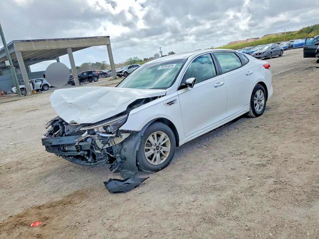 2016 KIA OPTIMA — VIN KNAGT4L35G5086855