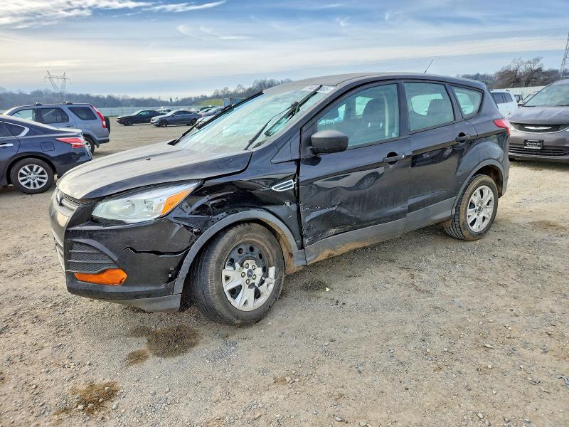 2015 FORD ESCAPE — VIN 1FMCU0F72FUA92263