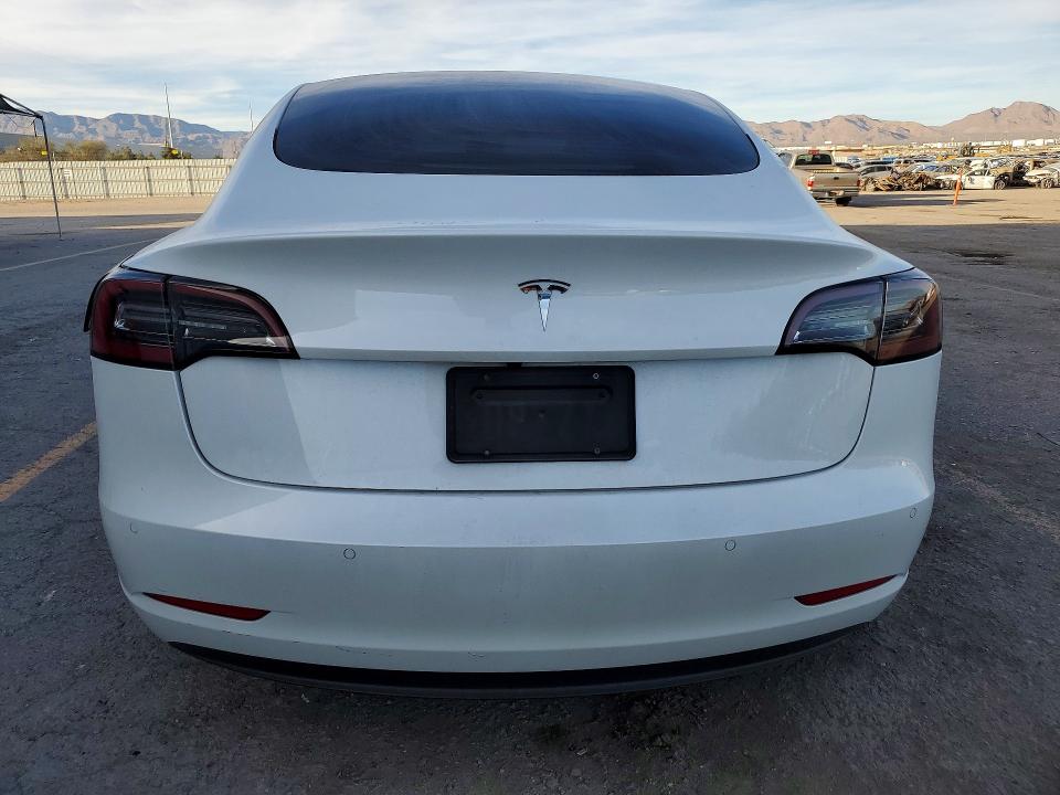 5YJ3E1EA8MF991574