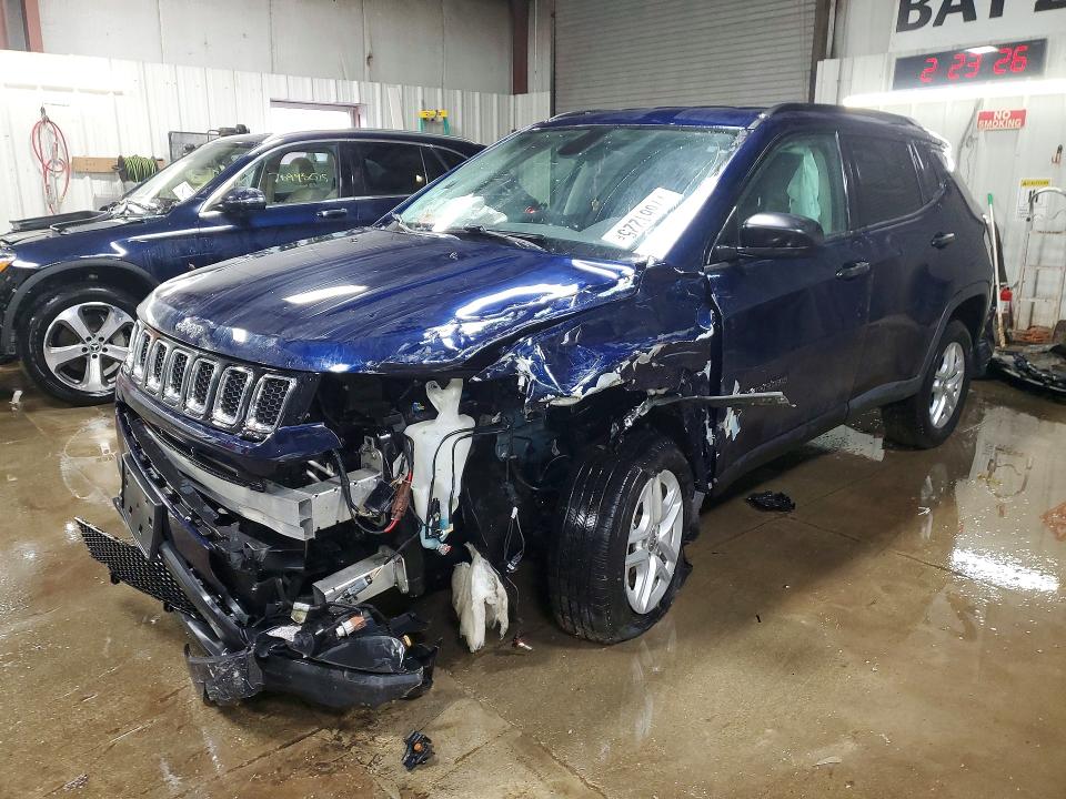 2018 JEEP COMPASS — VIN 3C4NJDAB3JT126822