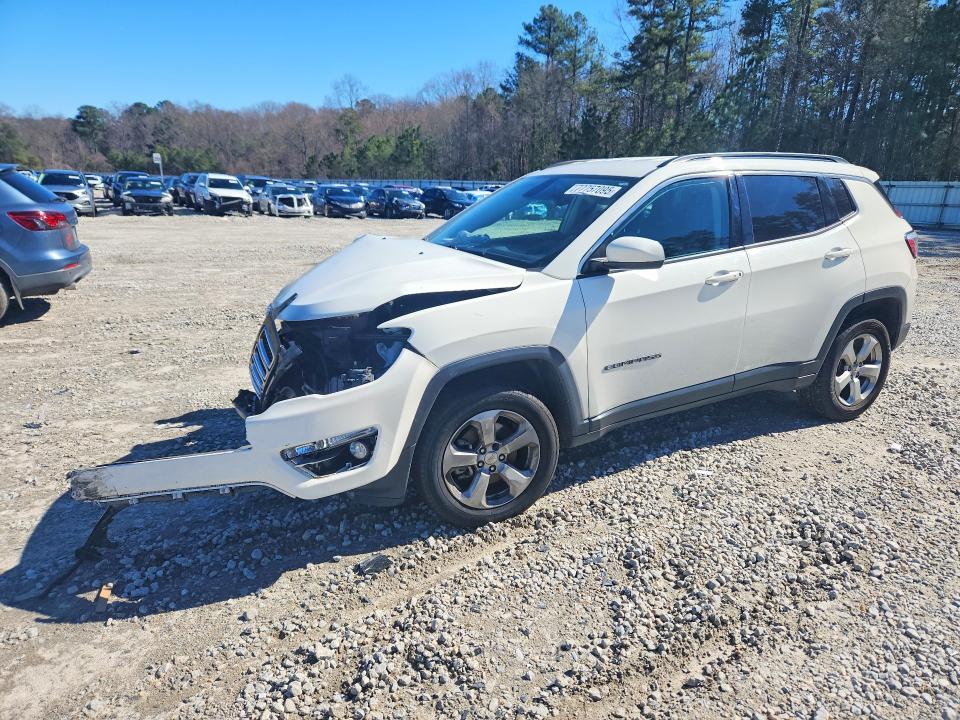 2018 JEEP COMPASS — VIN 3C4NJDBB2JT256637