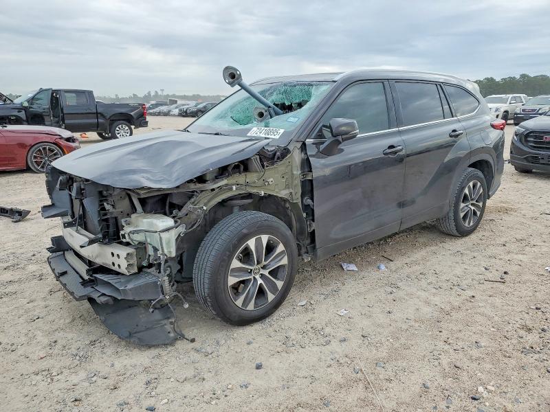 2022 TOYOTA HIGHLANDER — VIN 5TDGZRAH6NS127837