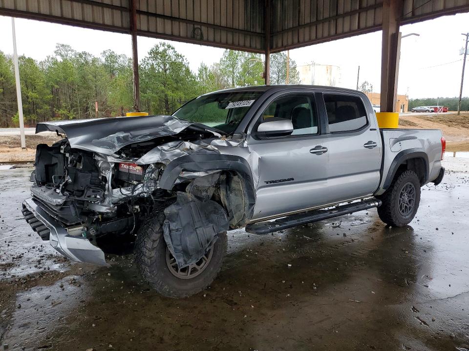 2017 TOYOTA TACOMA — VIN 5TFAZ5CN4HX024013