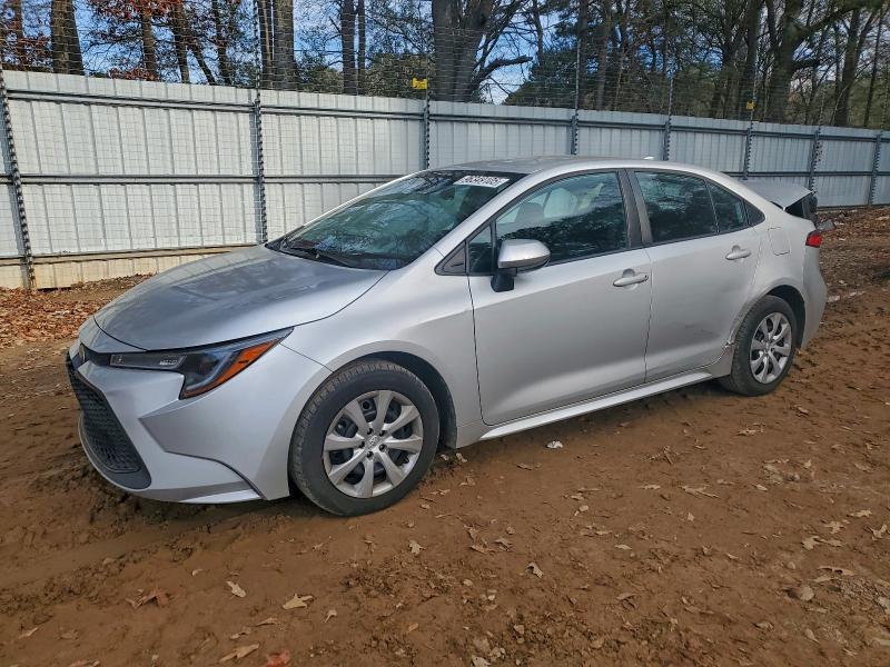 2021 TOYOTA COROLLA LE — VIN 5YFEPMAE3MP216357