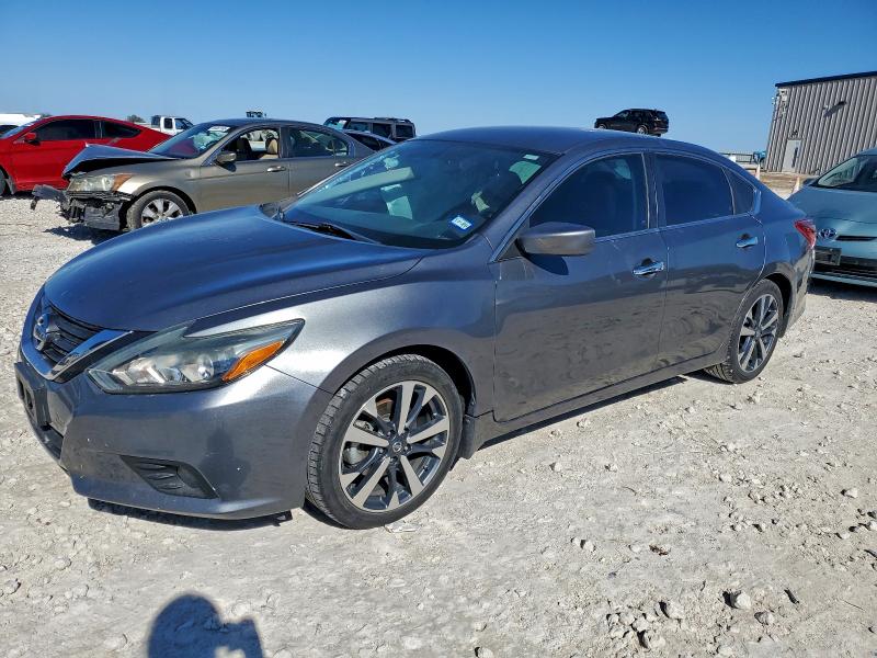 2017 NISSAN ALTIMA — VIN 1N4AL3AP3HC498137