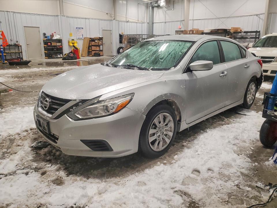 2016 NISSAN ALTIMA — VIN 1N4AL3AP6GN328230