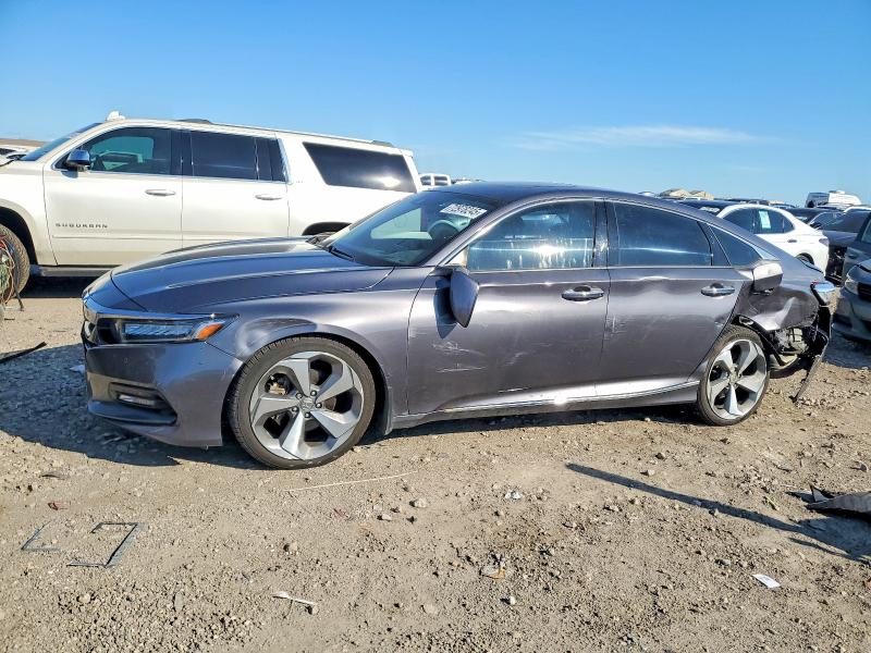 2018 HONDA ACCORD — VIN 1HGCV2F9XJA051194