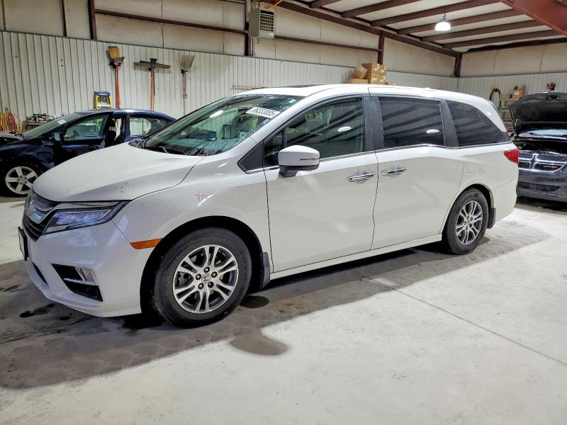 2018 HONDA ODYSSEY TO — VIN 5FNRL6H8XJB002028