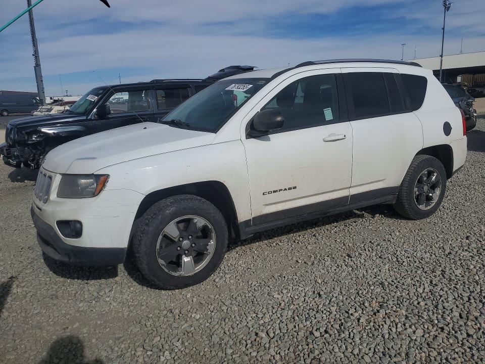 2015 JEEP COMPASS — VIN 1C4NJCBA1FD273332