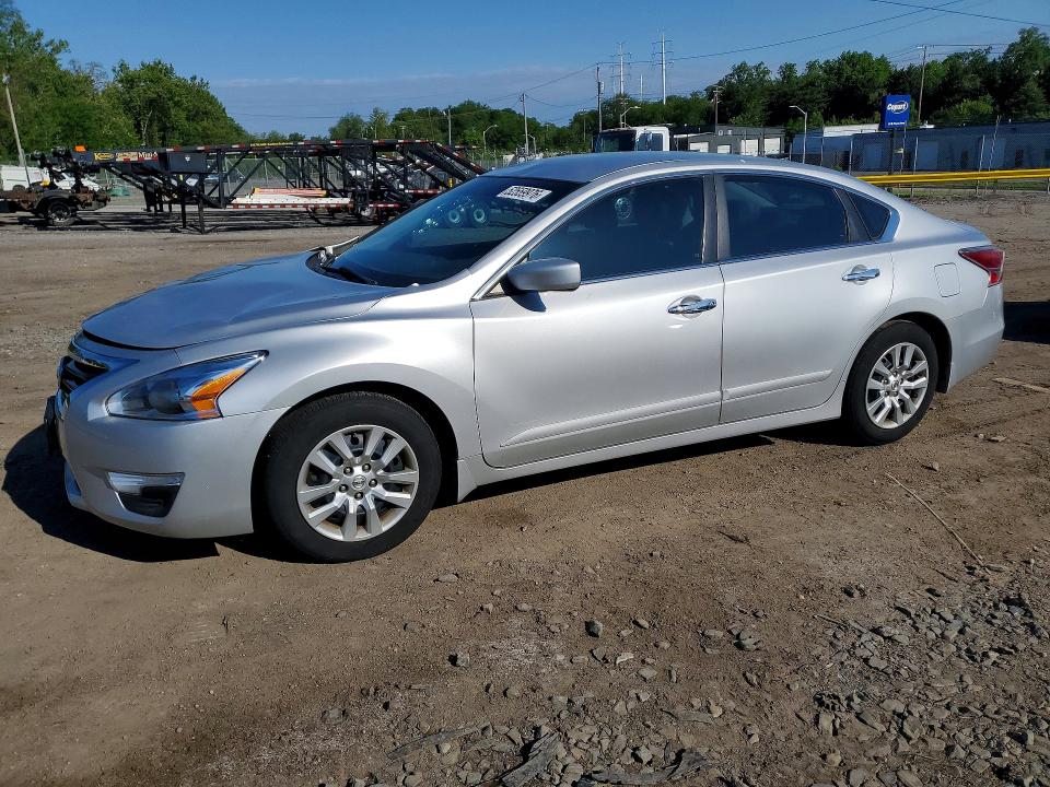 2015 NISSAN ALTIMA — VIN 1N4AL3AP1FC221838
