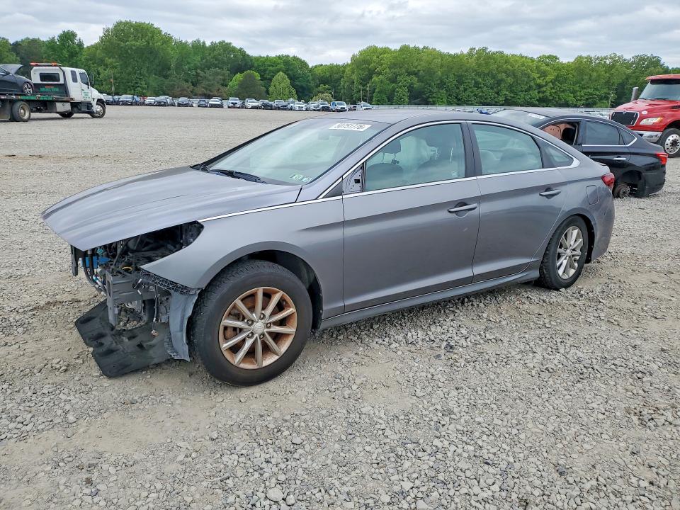 2018 HYUNDAI SONATA — VIN 5NPE24AF0JH704939