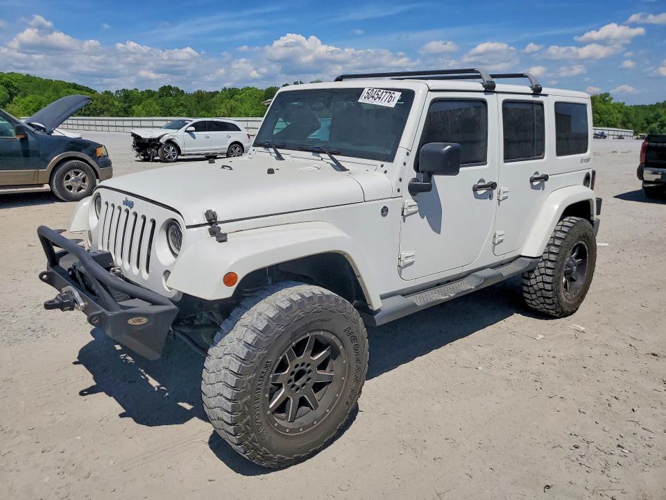 2015 JEEP WRANGLER UNLIMITED — VIN 1C4BJWEG2FL513031
