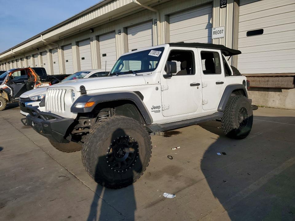 2018 JEEP WRANGLER UNLIMITED — VIN 1C4HJXDG0JW133940