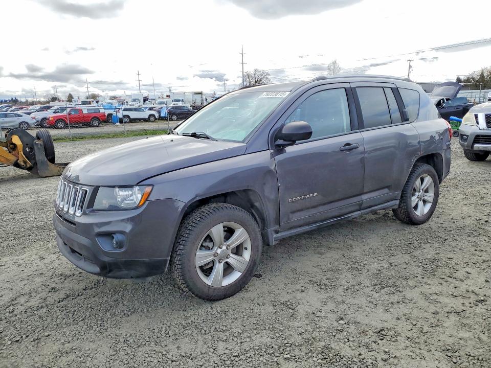 2015 JEEP COMPASS — VIN 1C4NJDBB8FD425993
