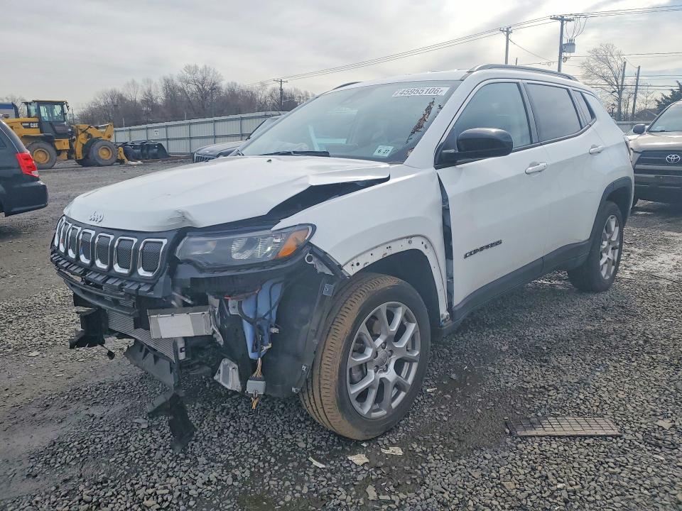 2022 JEEP COMPASS — VIN 3C4NJDFB7NT169851