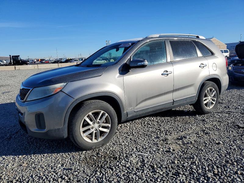 2015 KIA SORENTO LX — VIN 5XYKTDA72FG649207