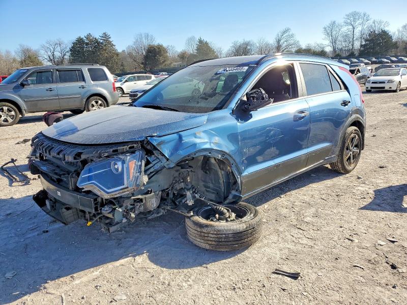 2023 KIA NIRO EX — VIN KNDCR3LE6P5096452