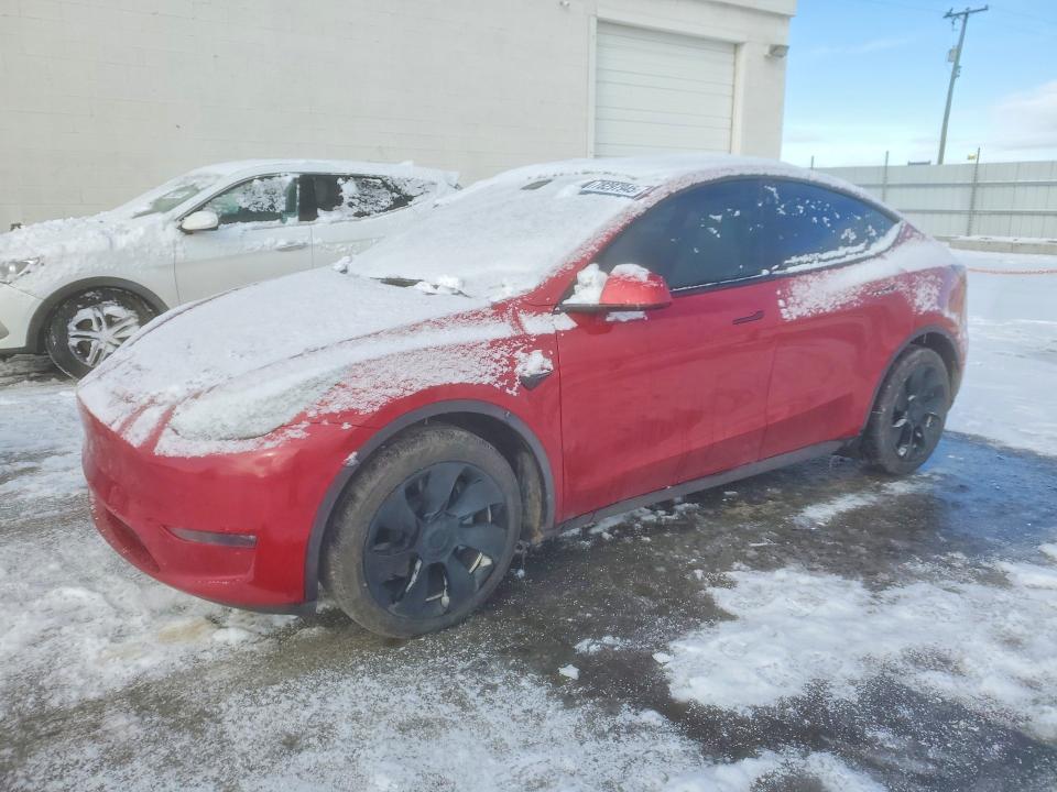 2021 TESLA MODEL Y — VIN 5YJYGDEE8MF091777
