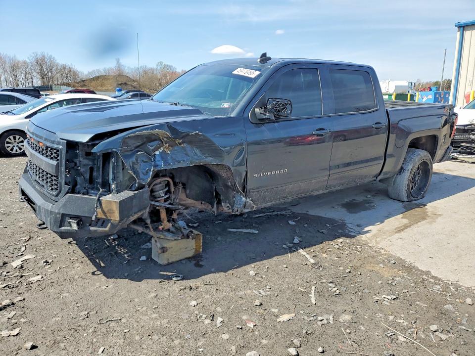 2018 CHEVROLET SILVERADO — VIN 3GCUKRECXJG496781