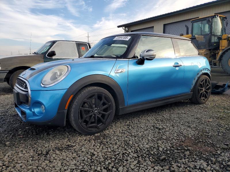 2015 MINI COOPER — VIN WMWXP7C5XF2A36981