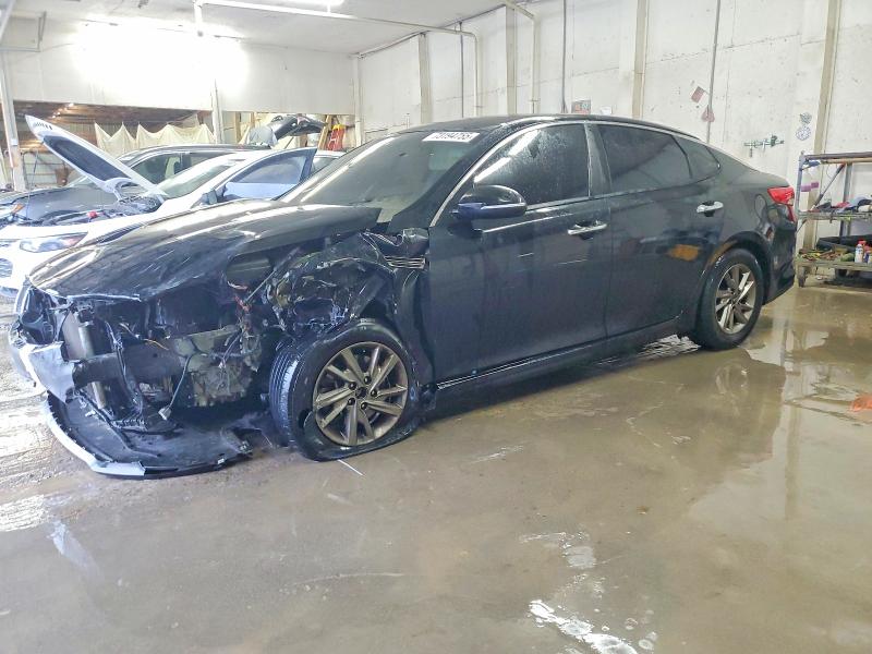 2019 KIA OPTIMA — VIN 5XXGT4L31KG332646