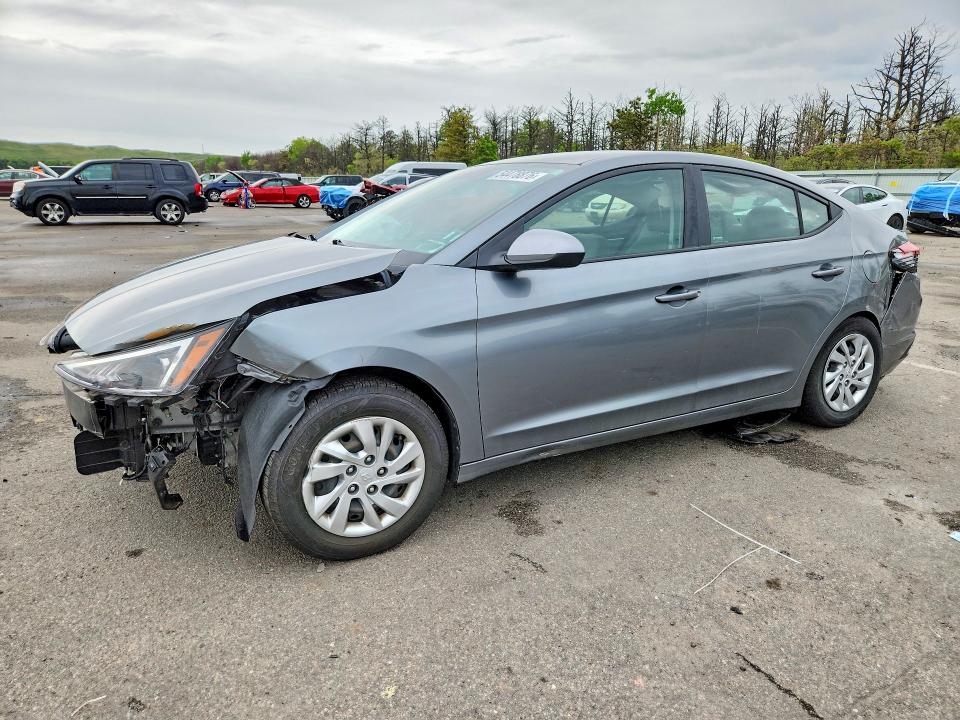 2019 HYUNDAI ELANTRA — VIN KMHD74LF1KU818008