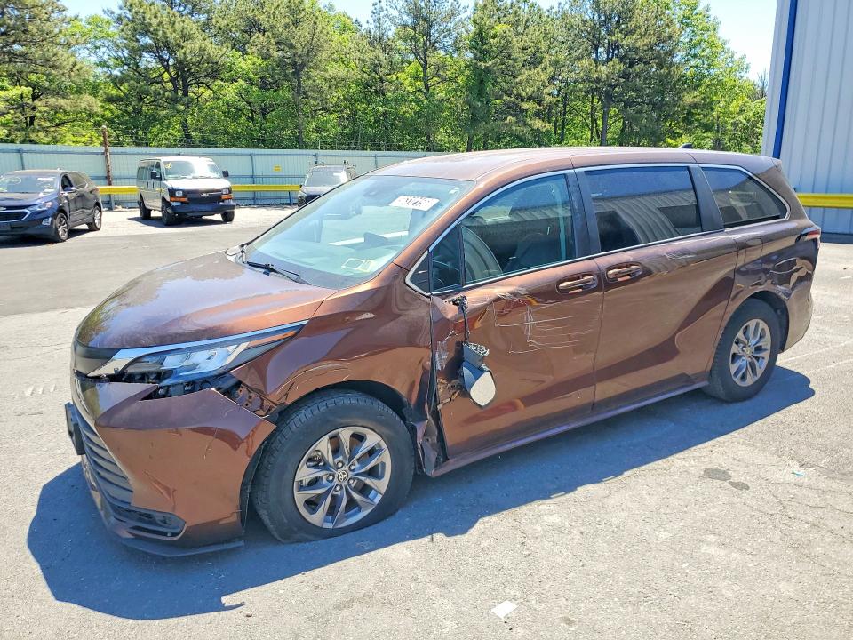 2023 TOYOTA SIENNA — VIN 5TDKRKEC2PS145836