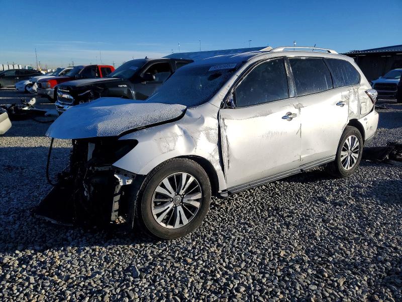 2017 NISSAN PATHFINDER — VIN 5N1DR2MM4HC635213