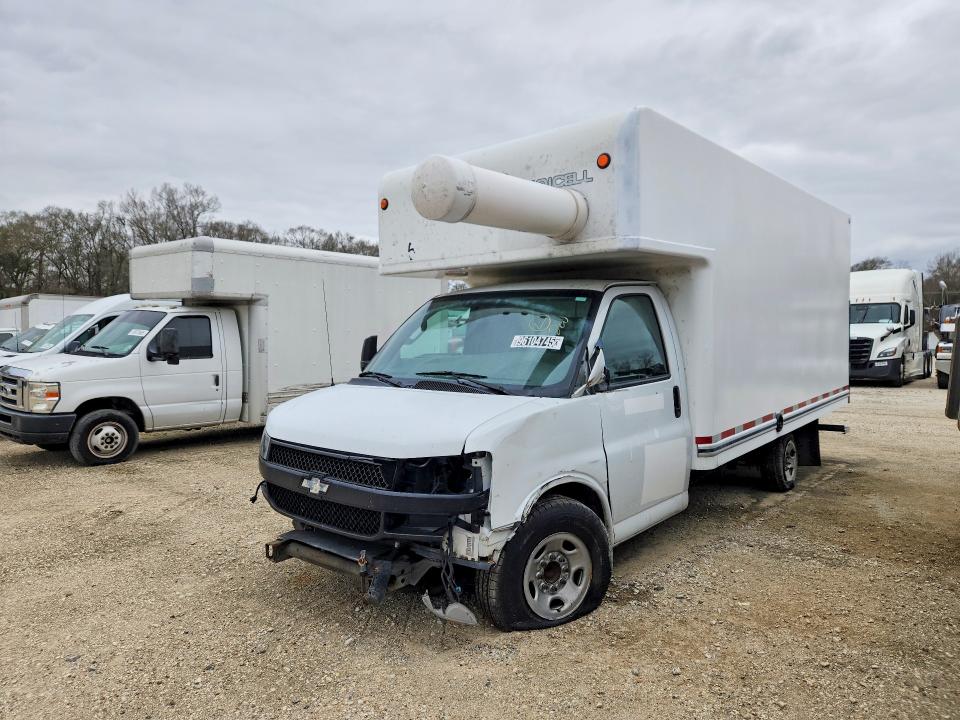 2018 CHEVROLET EXPRESS G3500 — VIN 1GB0GSFGXJ1345550