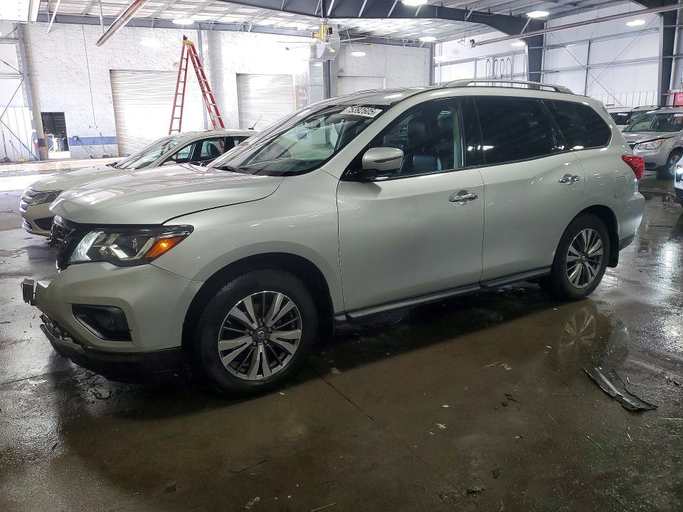 2017 NISSAN PATHFINDER — VIN 5N1DR2MM4HC694505