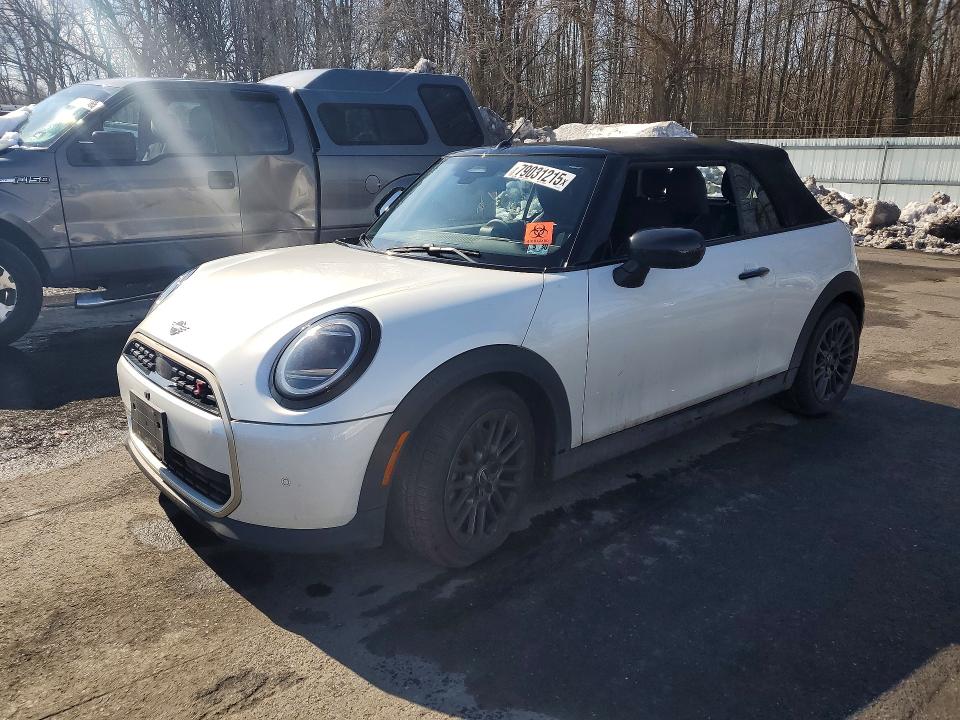 2025 MINI COOPER — VIN WMW23GX06S2X41093