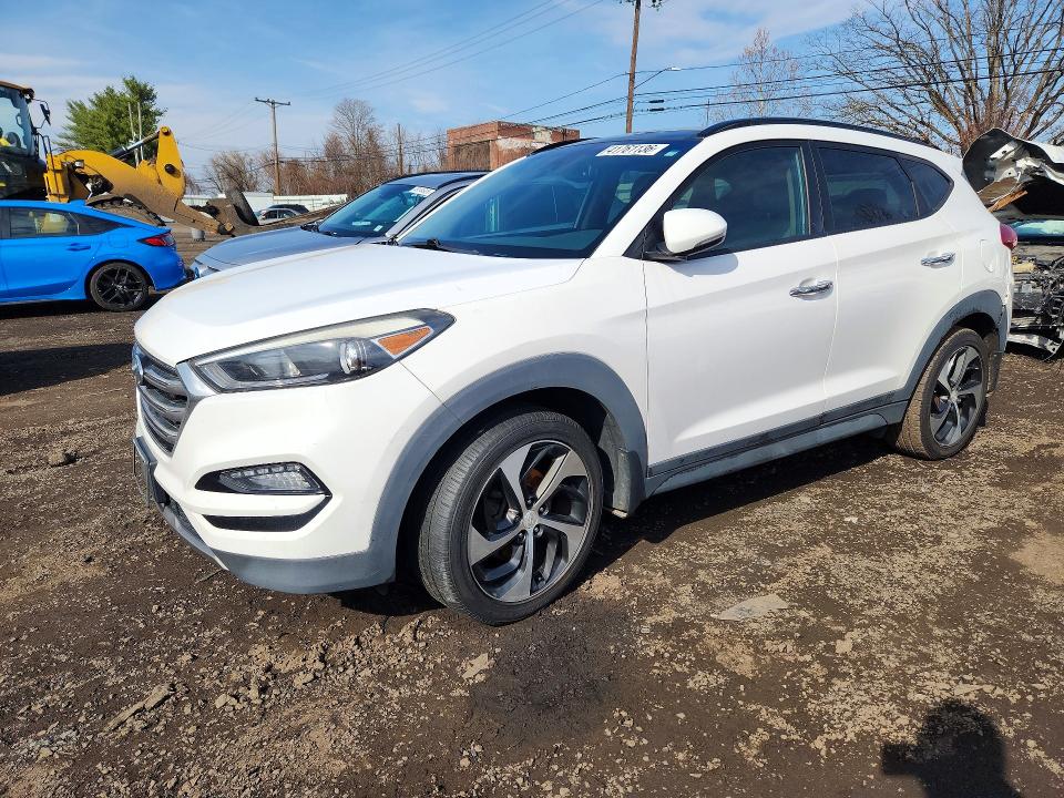 2016 HYUNDAI TUCSON — VIN KM8J33A26GU183996