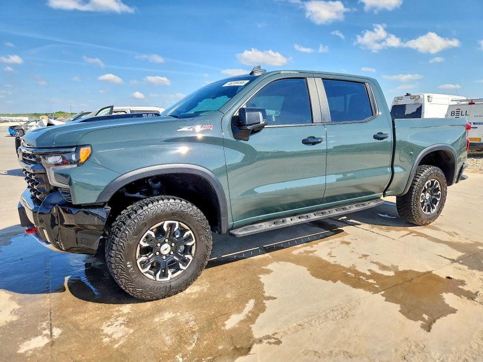 2025 CHEVROLET SILVERADO — VIN 3GCUKHEL1SG254800
