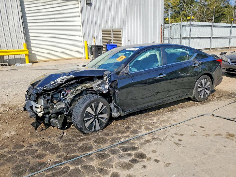 2022 NISSAN ALTIMA — VIN 1N4BL4DV2NN368306