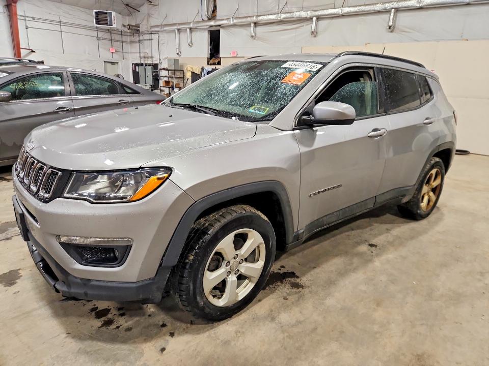 2019 JEEP COMPASS — VIN 3C4NJDBB5KT629588