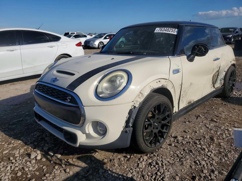 2017 MINI COOPER — VIN WMWXP7C33H3B94753
