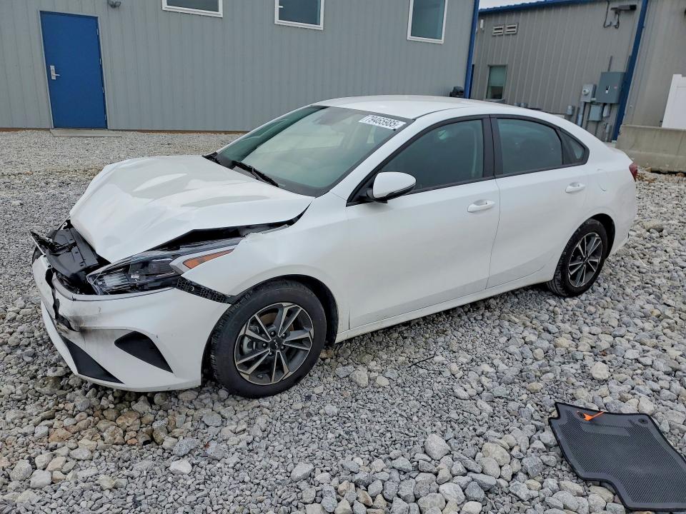2024 KIA FORTE — VIN 3KPF24AD6RE759592